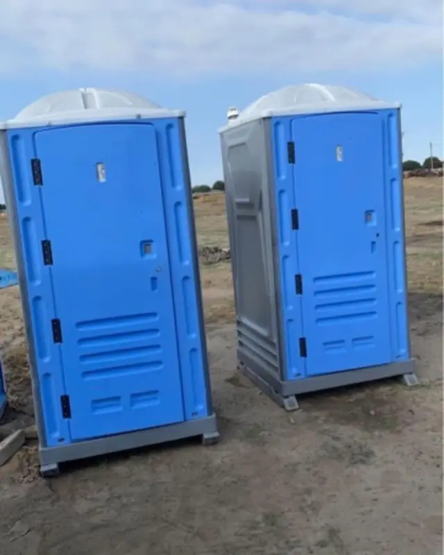 Portable toilet unit example